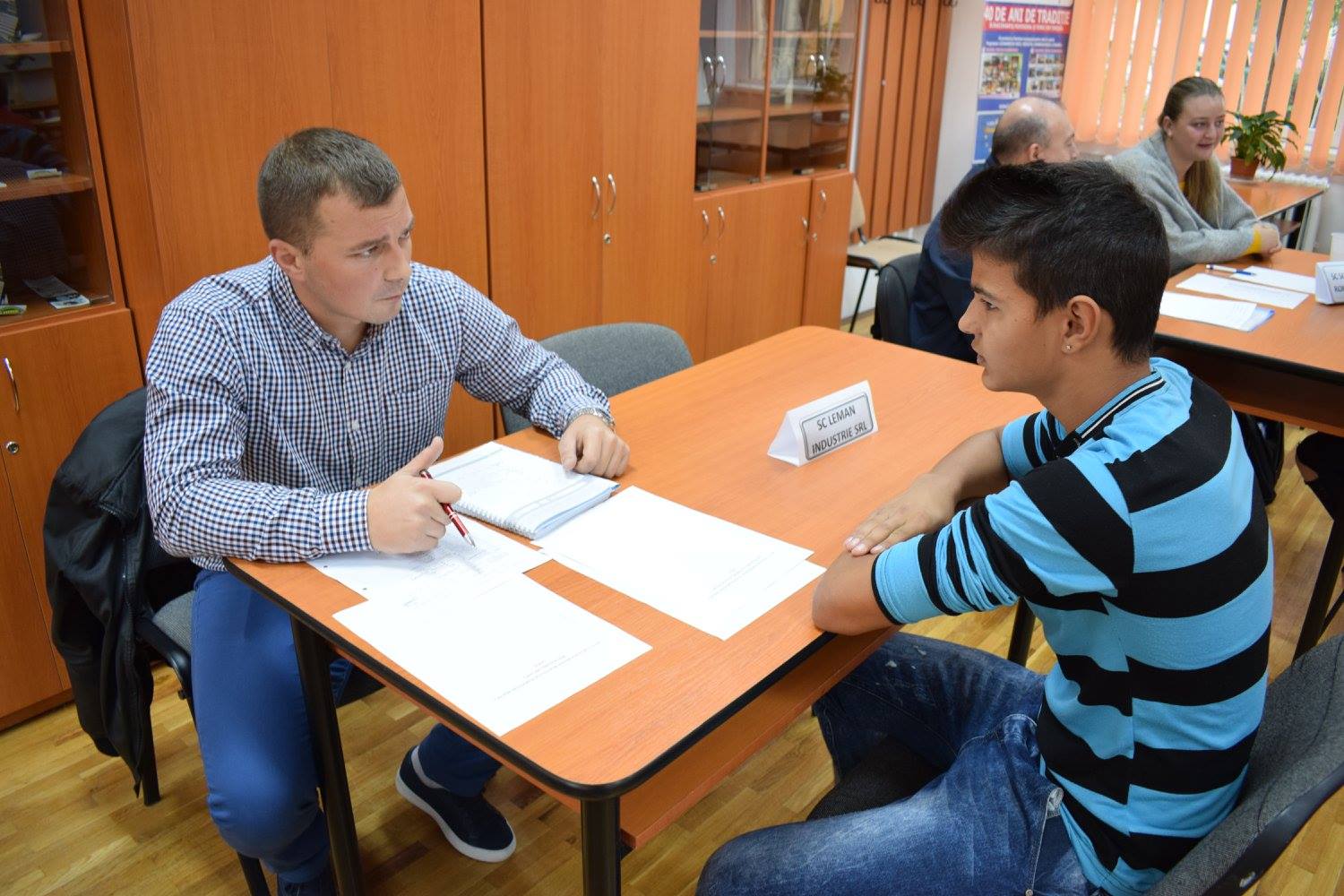interviu firme